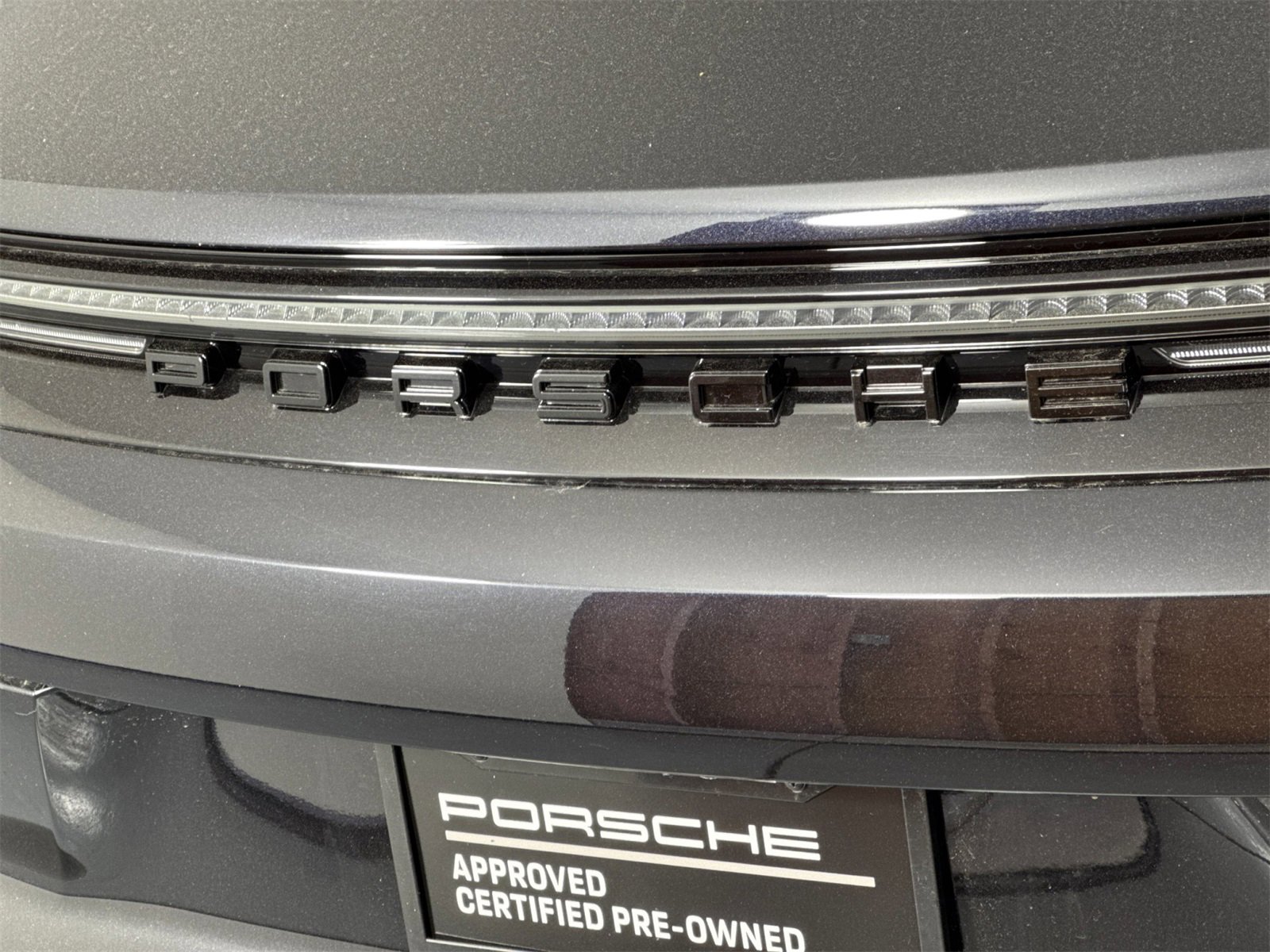 Certified 2025 Porsche Panamera image 34