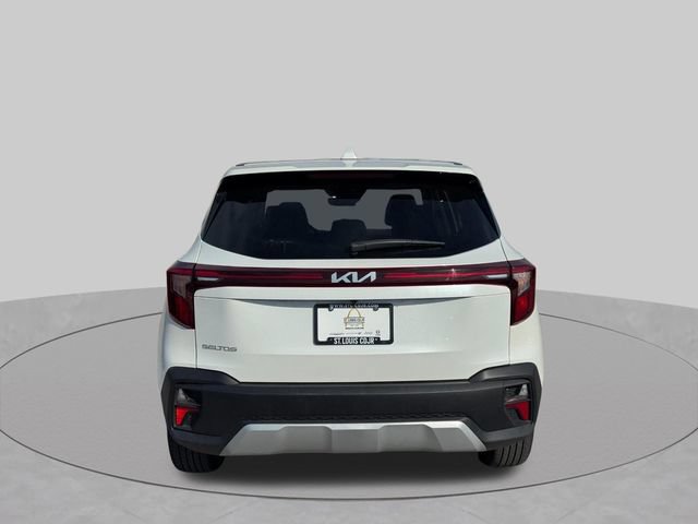 Used 2026 Kia Seltos LX FWD image 4