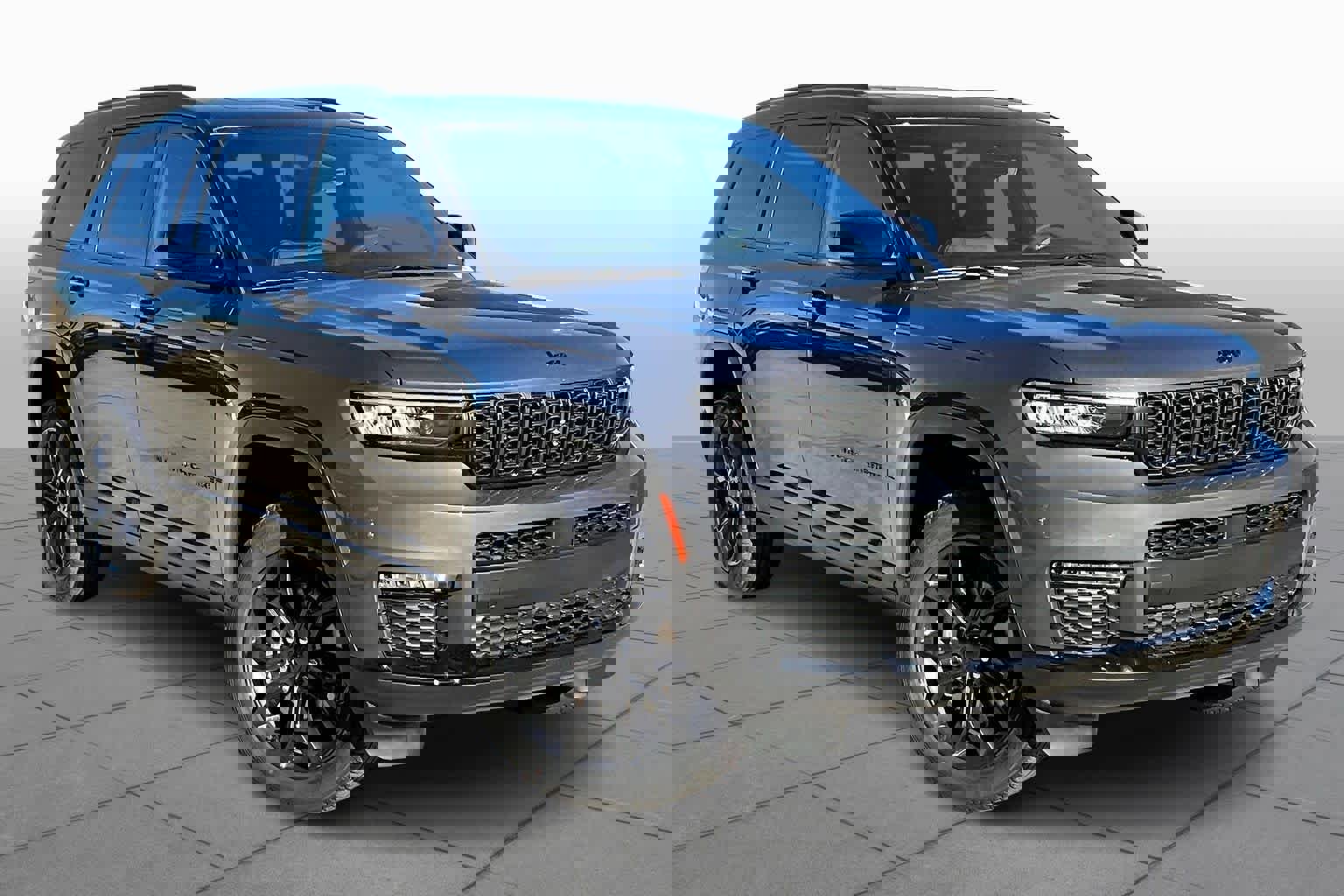 New 2025 Jeep Grand Cherokee L Limited image 3