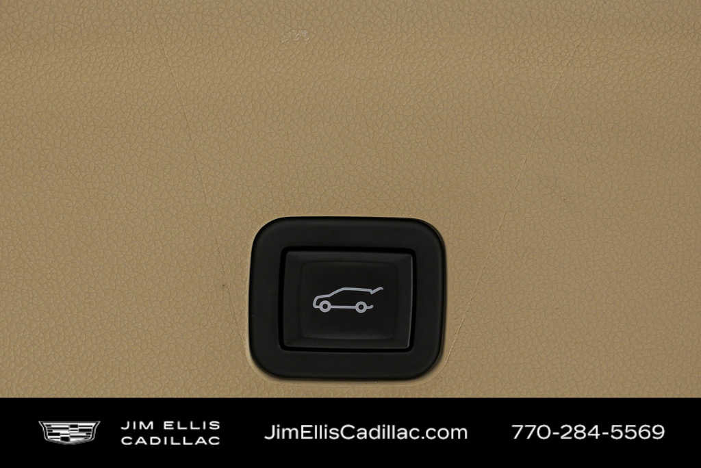 Used 2024 Cadillac Escalade Premium Luxury image 33
