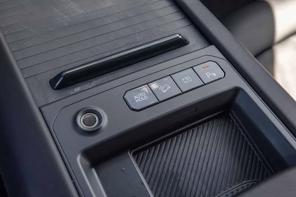 Certified 2024 Kia EV9 GT-Line AWD/4WD image 21