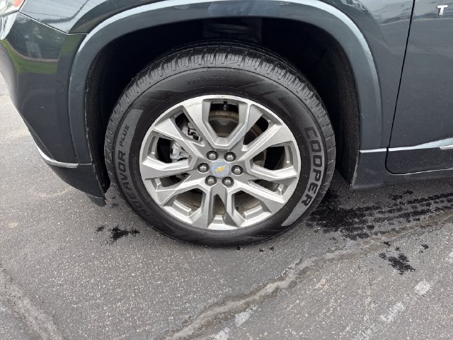 Used 2021 Chevrolet Traverse Premier AWD/4WD image 27