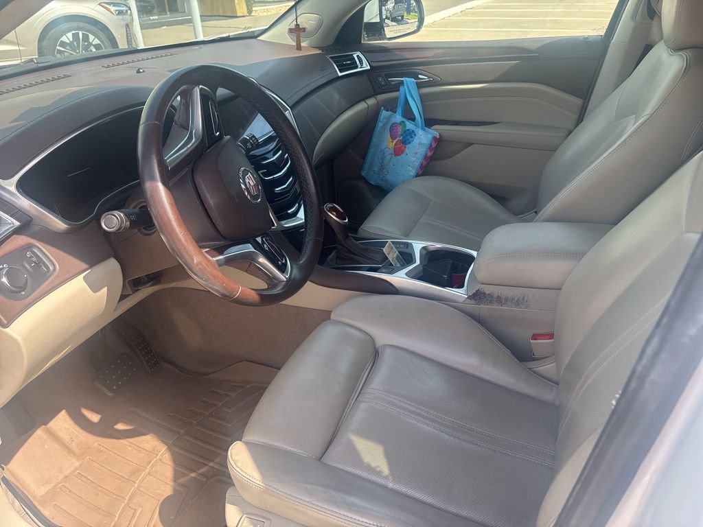 Used 2015 Cadillac SRX Luxury w/ Driver Awareness Package image 5