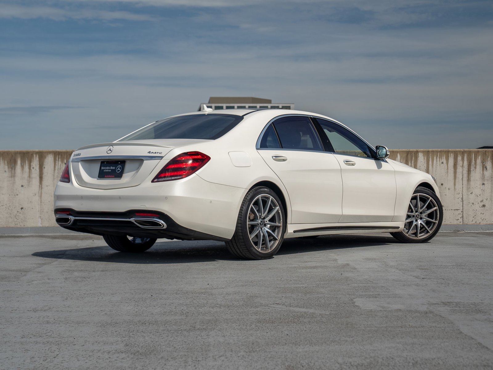 Used 2019 Mercedes-Benz S 560 4MATIC Sedan image 4