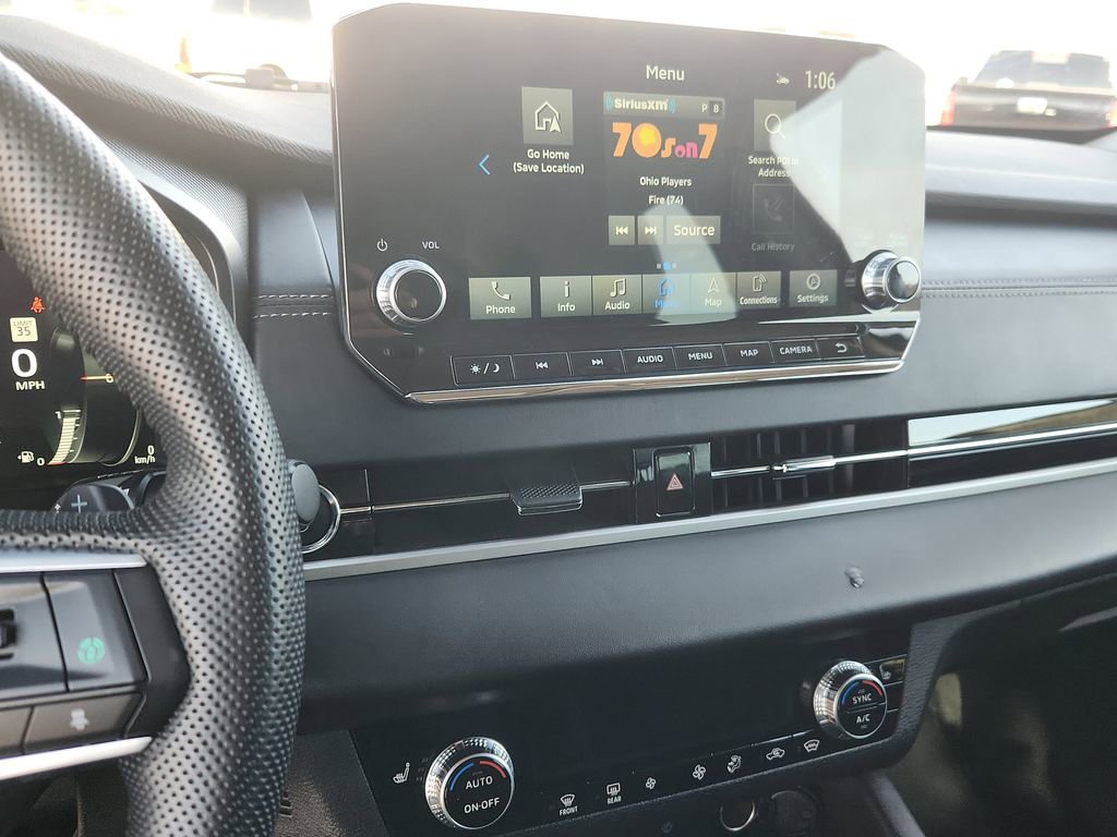 Used 2023 Mitsubishi Outlander SE image 27