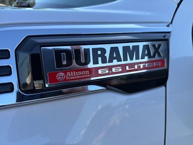 Used 2024 GMC Sierra 3500 Denali w/ Denali Reserve Package AWD/4WD image 7