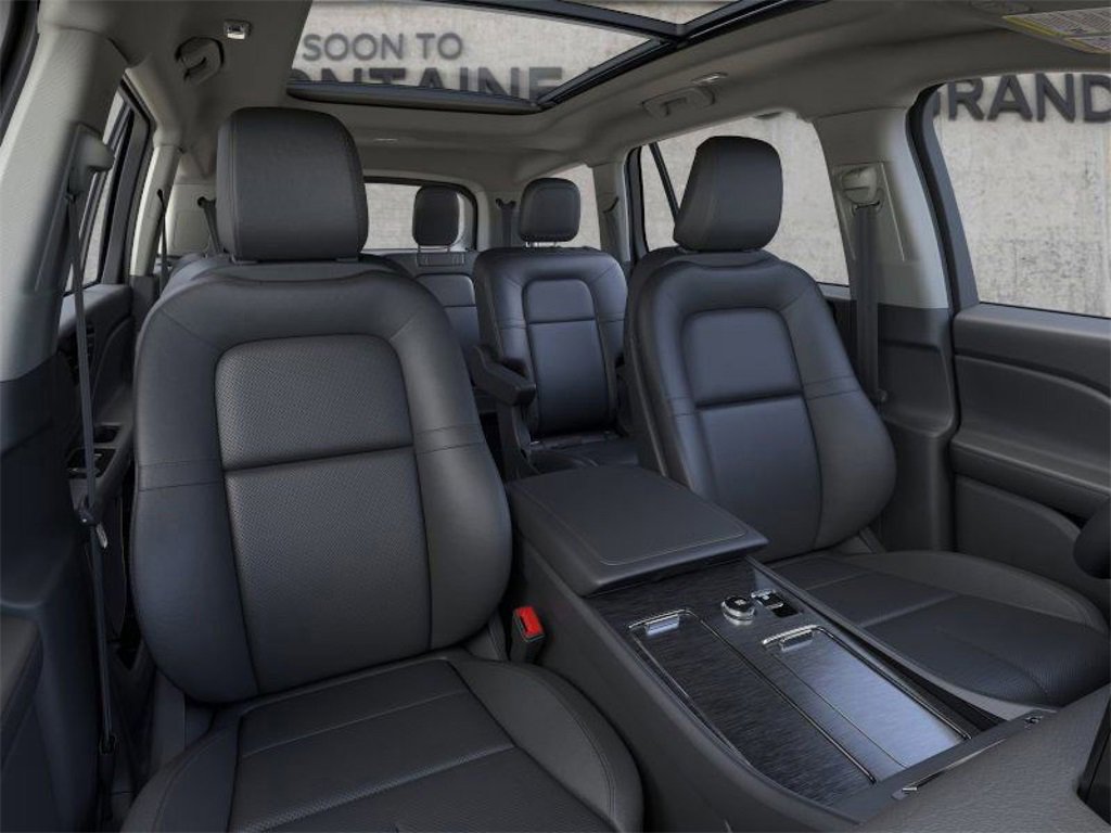 New 2026 Lincoln Aviator AWD image 10