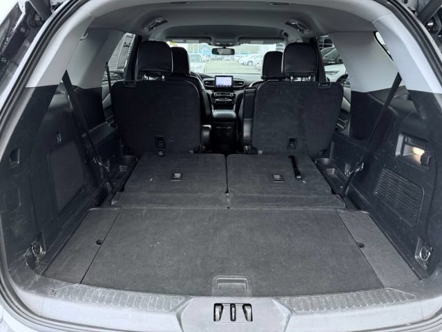 Used 2022 Ford Explorer Limited AWD/4WD image 11