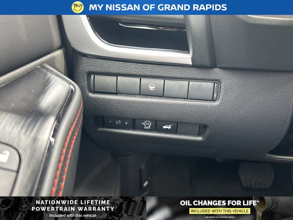New 2026 Nissan Rogue SV AWD/4WD image 15