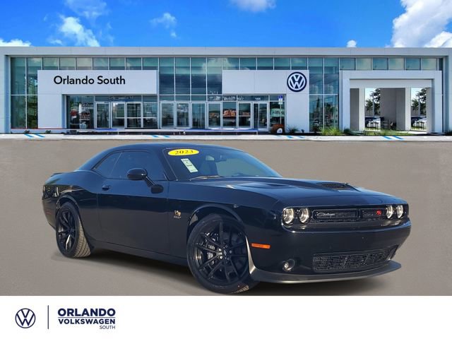 Used 2023 Dodge Challenger R/T Scat Pack image 1