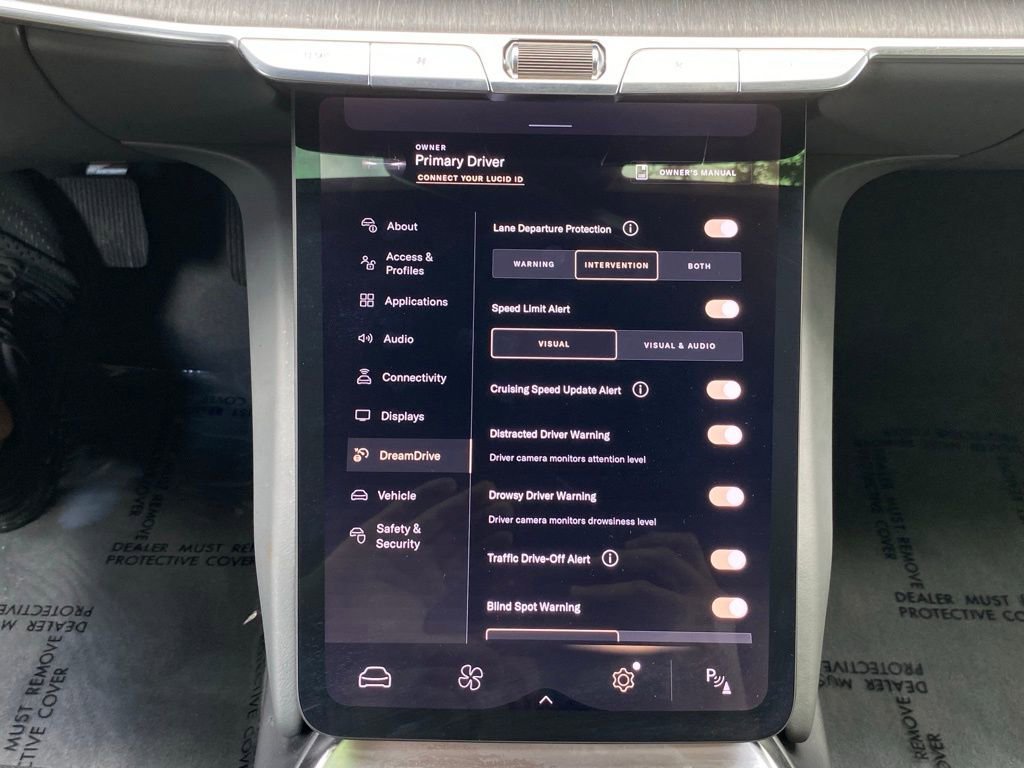 Used 2023 Lucid Air Pure image 32