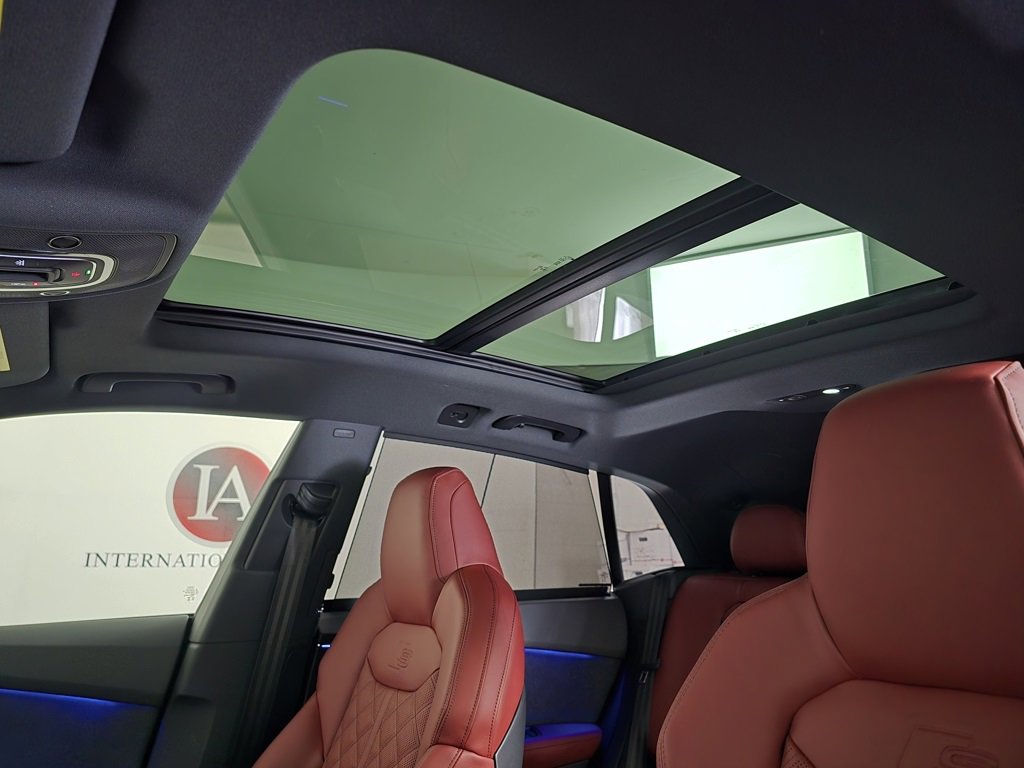 New 2026 Audi SQ8 Prestige image 22