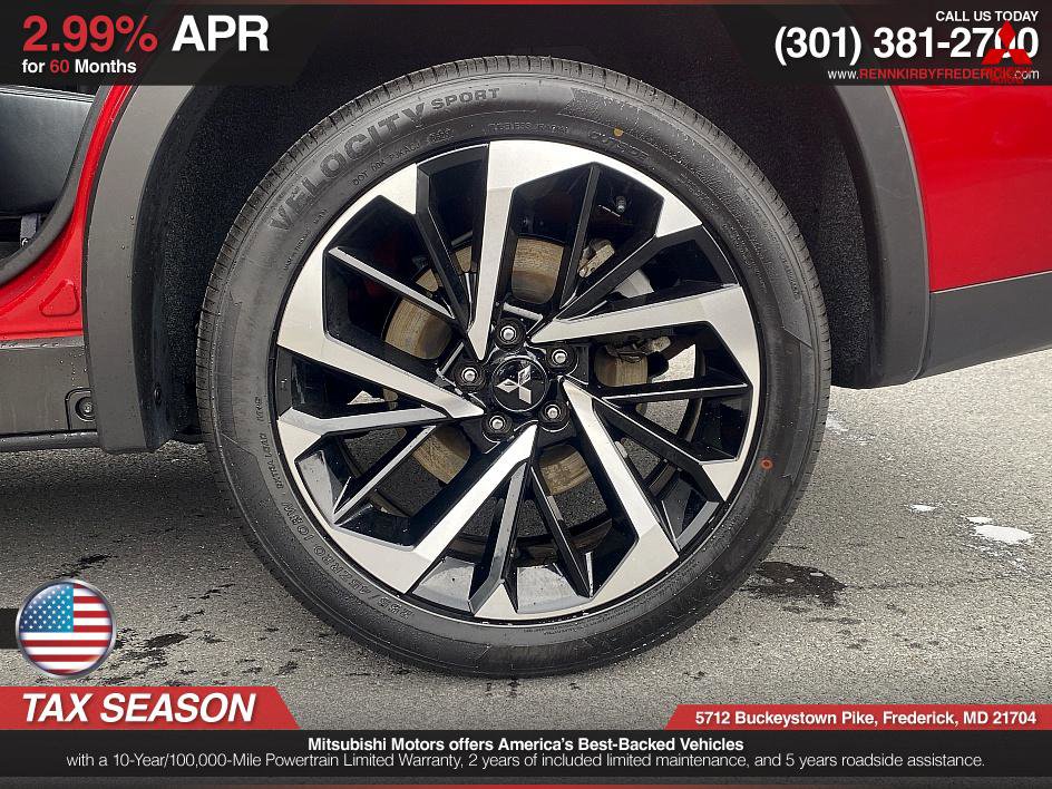 Used 2024 Mitsubishi Outlander SE image 4