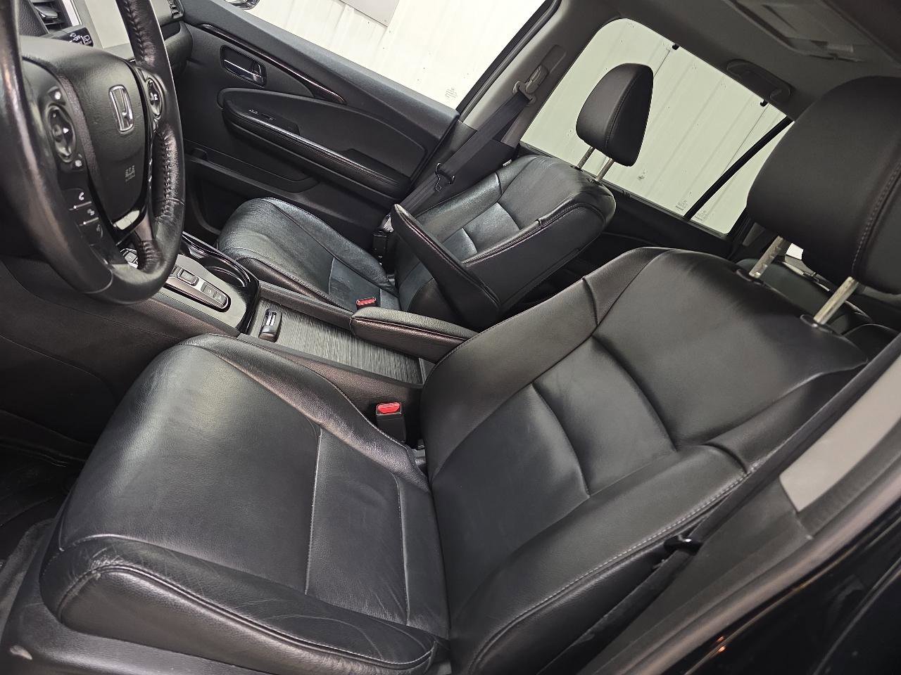 Used 2016 Honda Pilot Touring image 21