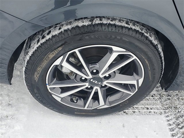 Certified 2024 Kia Forte LXS w/ LXS Technology Package image 5