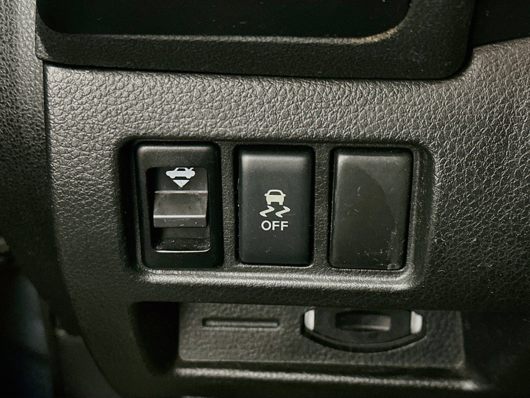 Used 2012 Nissan Altima 2.5 S FWD image 17