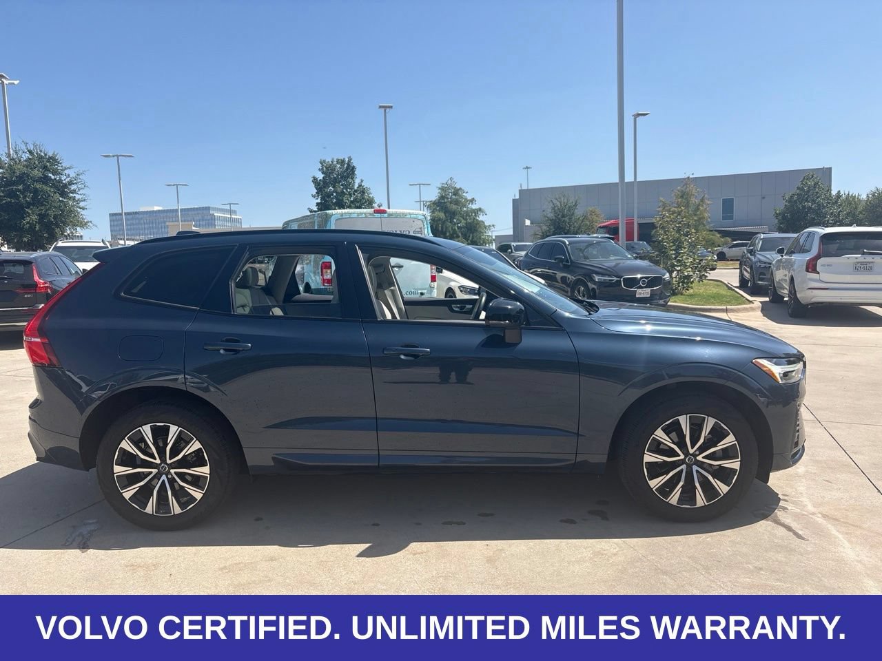 Certified 2024 Volvo XC60 B5 Core w/ Protection Package Premier AWD/4WD image 4