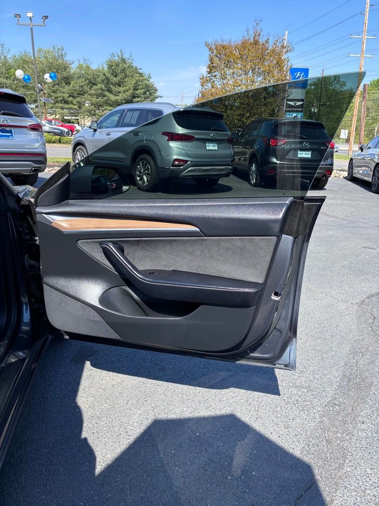 Used 2022 Tesla Model 3 Long Range AWD/4WD image 49