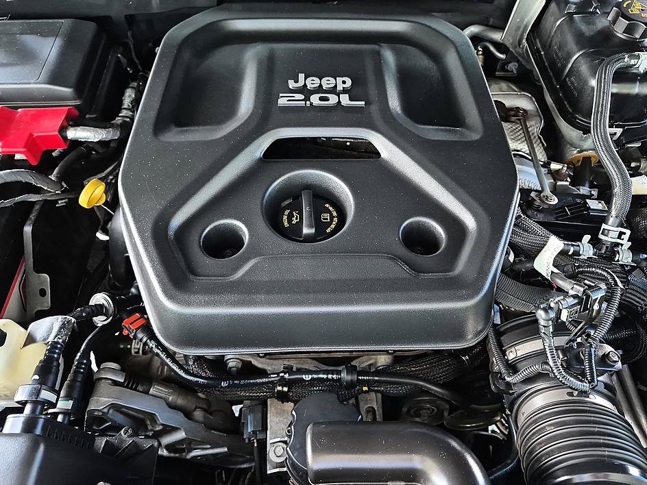 Used 2019 Jeep Wrangler Unlimited Sport S AWD/4WD image 36