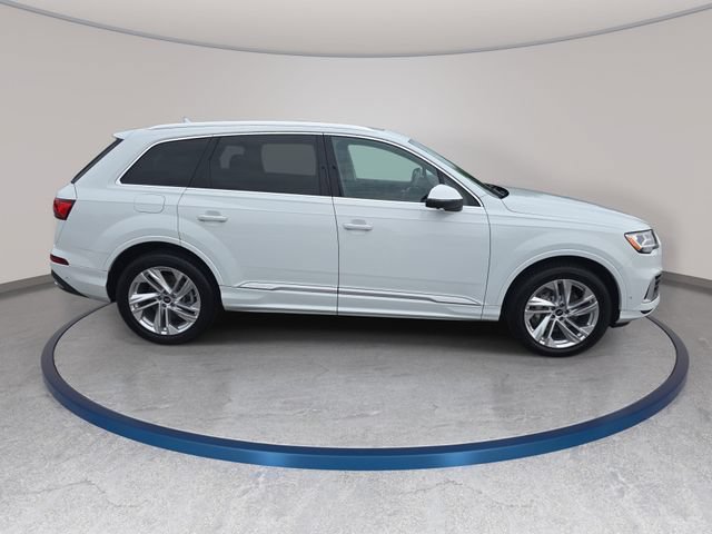 Used 2022 Audi Q7 3.0T Premium Plus w/ Premium Plus Package AWD/4WD image 4
