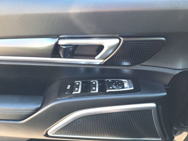 Used 2024 Kia Telluride LX image 10