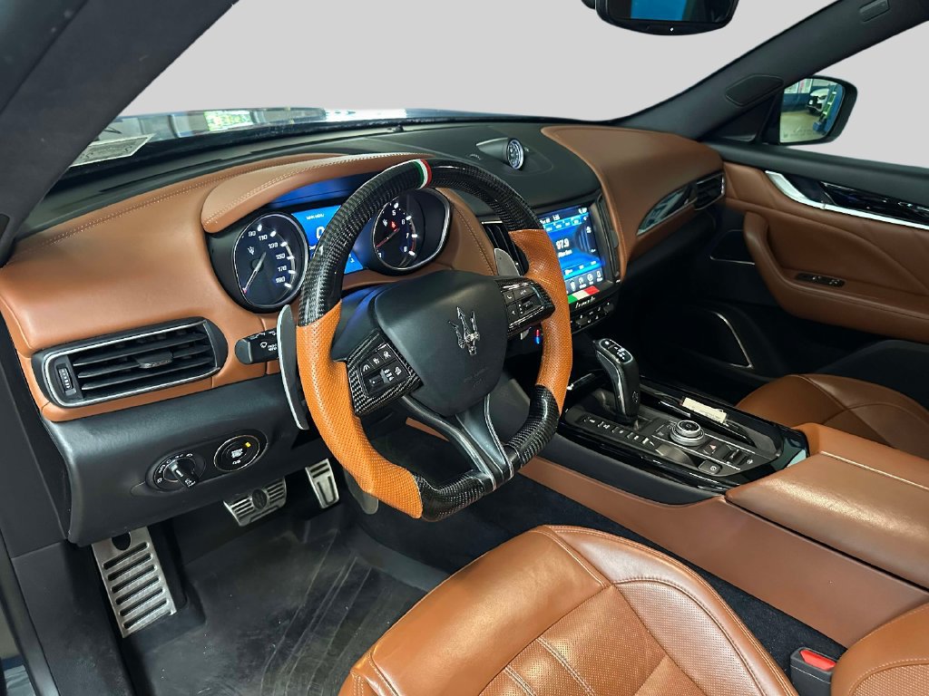 Used 2020 Maserati Levante S GranSport AWD/4WD image 17