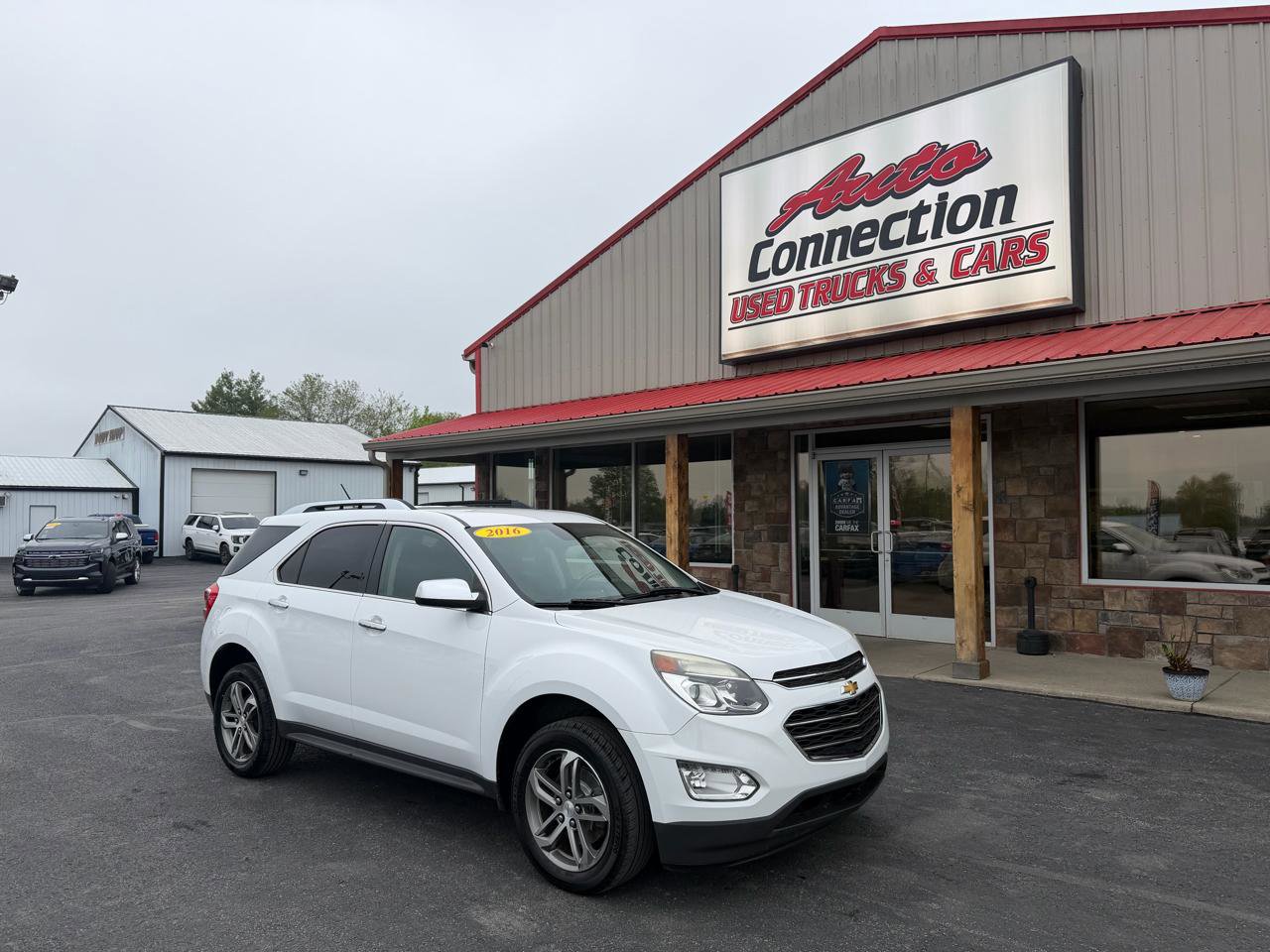 Used 2016 Chevrolet Equinox LTZ w/ Enhanced Convenience Package FWD image 1