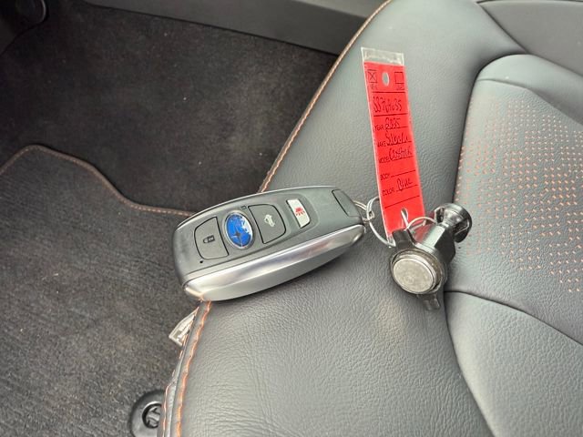 New 2026 Subaru Crosstrek 2.5i Limited w/ Crosstrek Mirror Package image 32