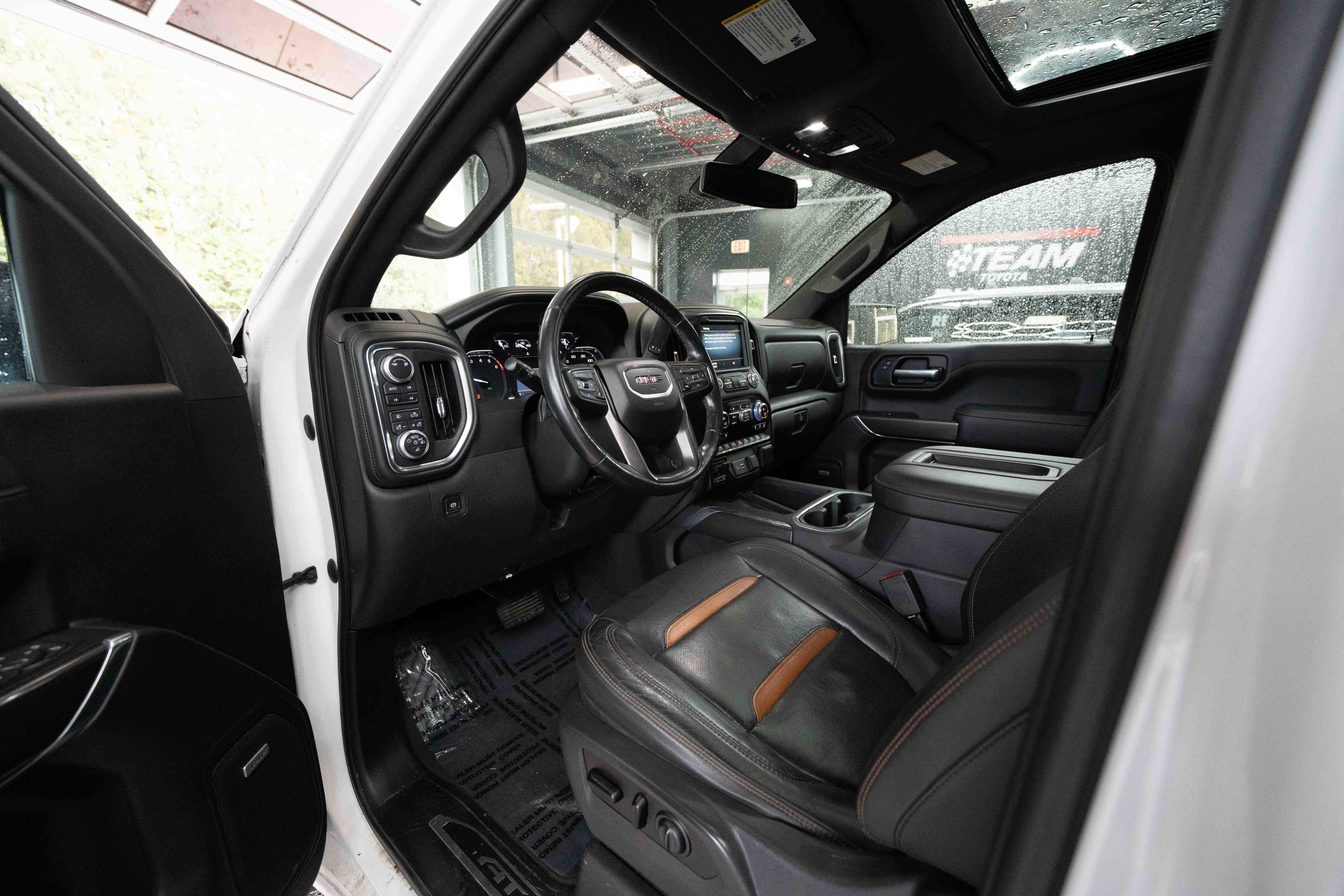 Used 2019 GMC Sierra 1500 AT4 w/ AT4 Premium Package image 8