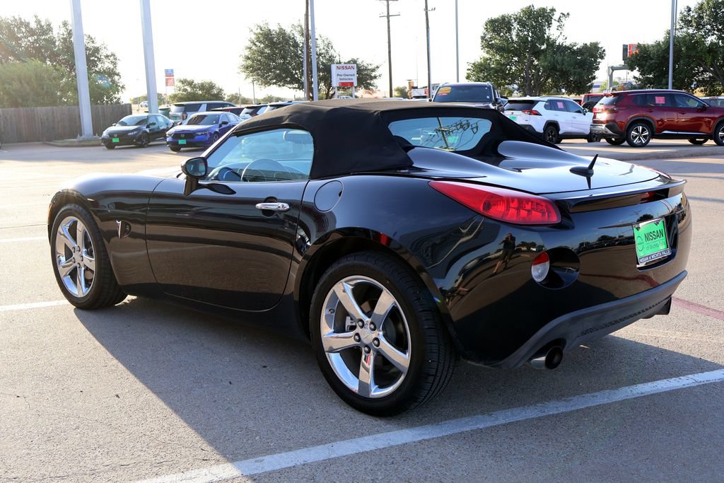 Used 2008 Pontiac Solstice GXP w/ Premium Package RWD image 8