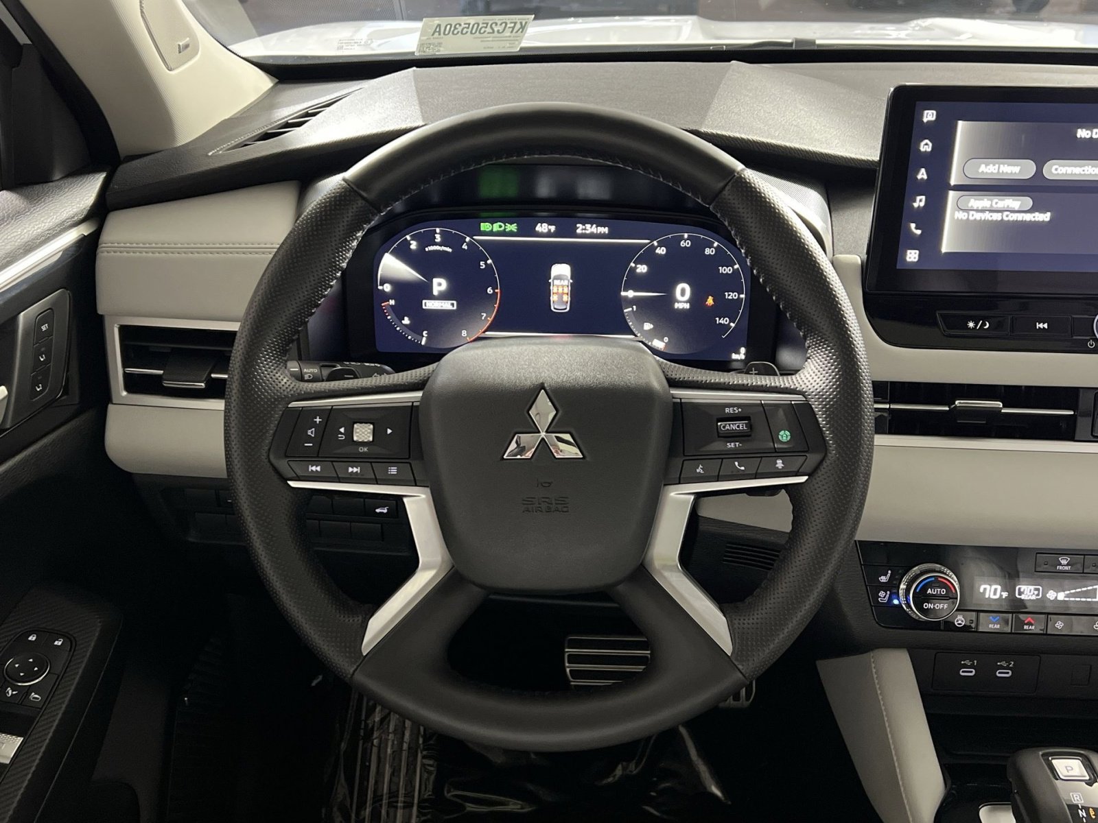 Used 2025 Mitsubishi Outlander SEL image 16