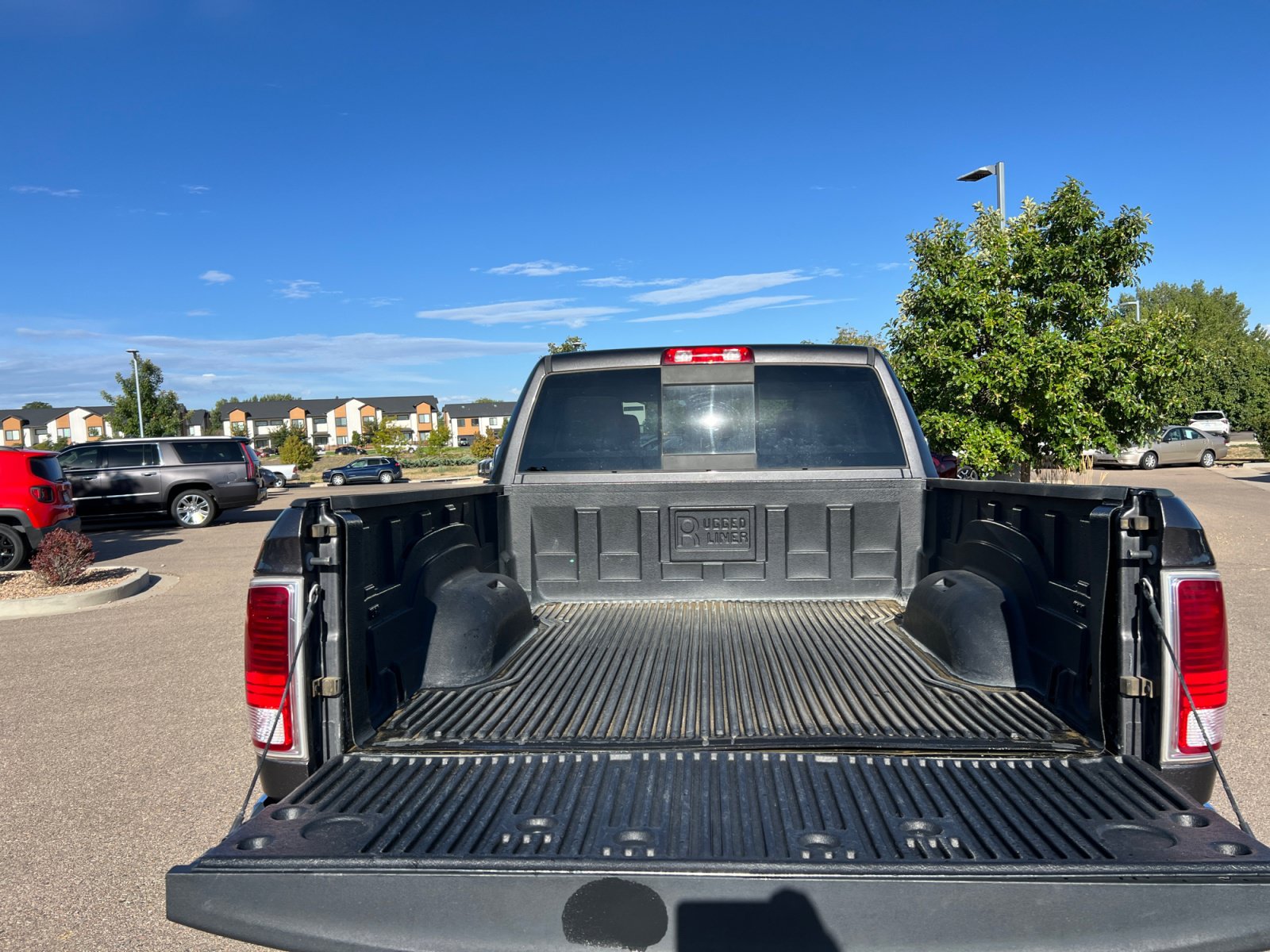 Used 2018 RAM 2500 Laramie AWD/4WD image 32