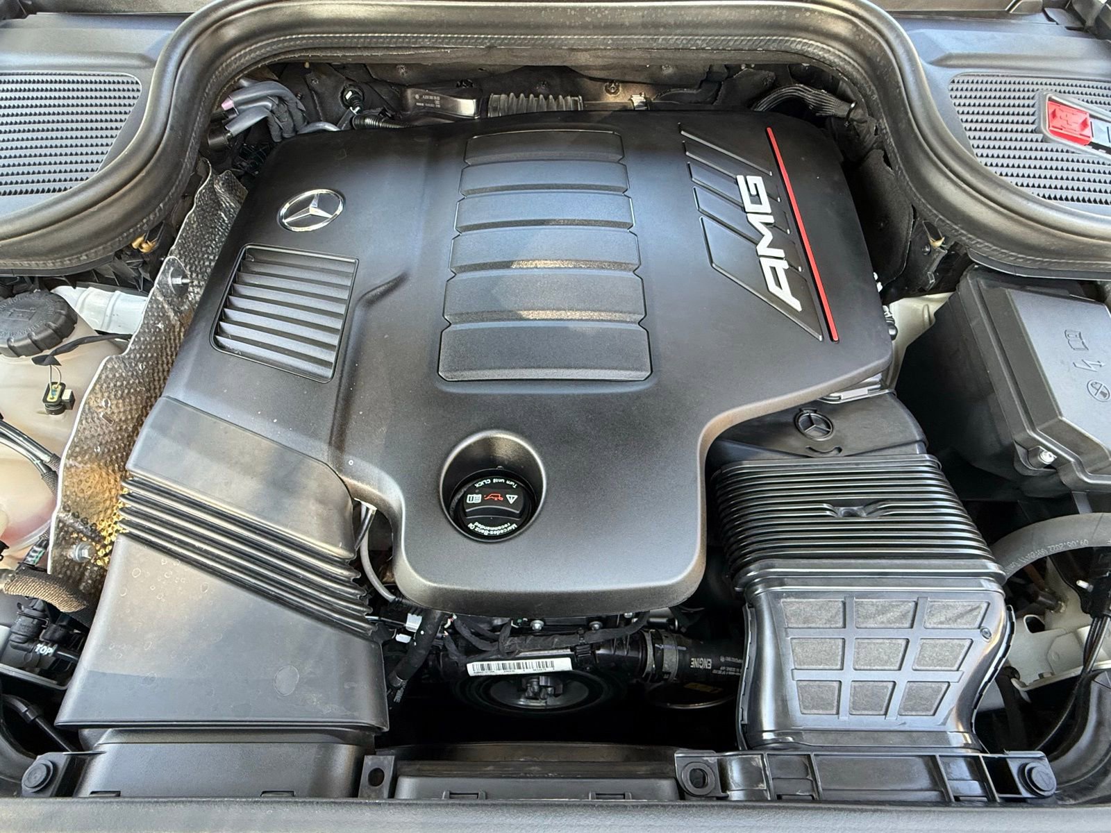 Used 2023 Mercedes-Benz GLE 53 AMG 4MATIC image 35