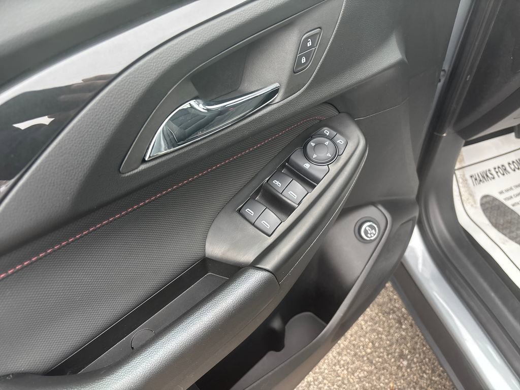 Used 2023 Chevrolet TrailBlazer RS w/ Sun and Liftgate Package image 16