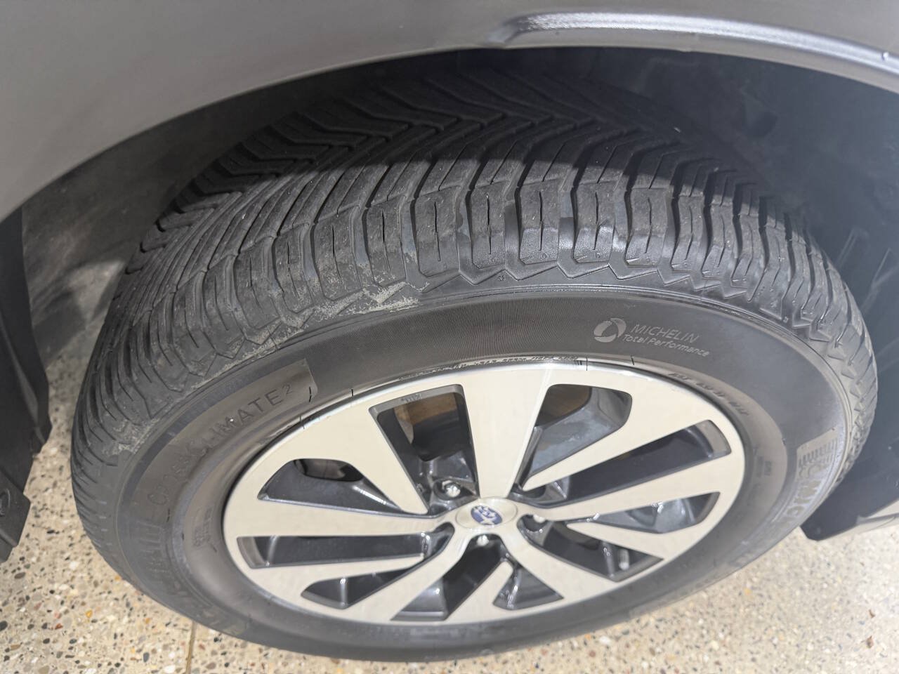 Used 2023 Subaru Outback Premium AWD/4WD image 29