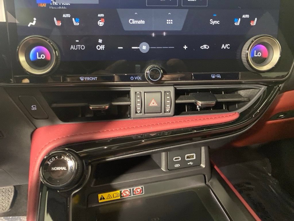 Certified 2026 Lexus NX 350h AWD w/ Accessory Package (2T) image 22