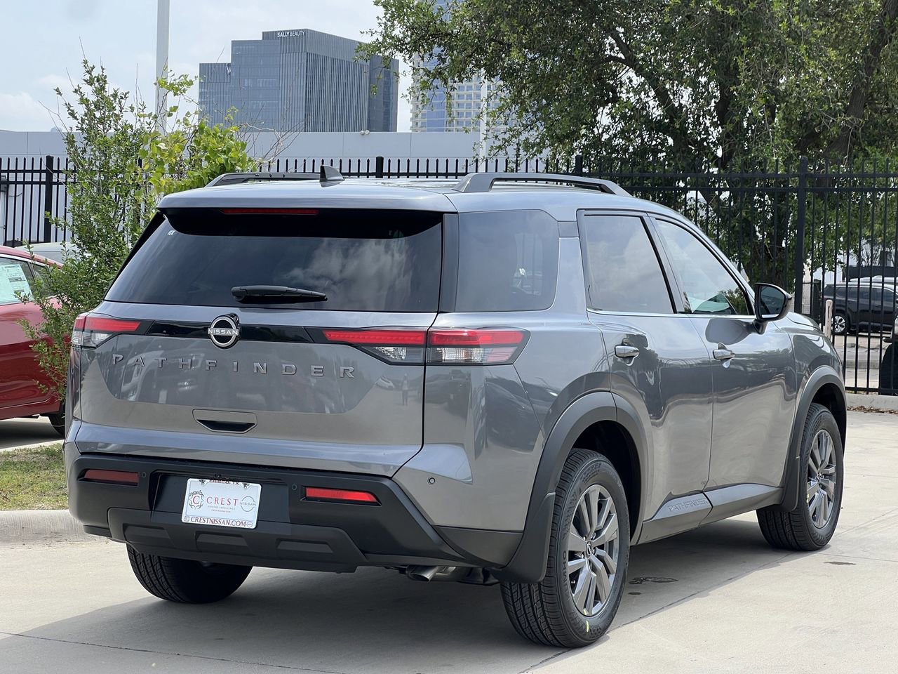 New 2026 Nissan Pathfinder SV image 4