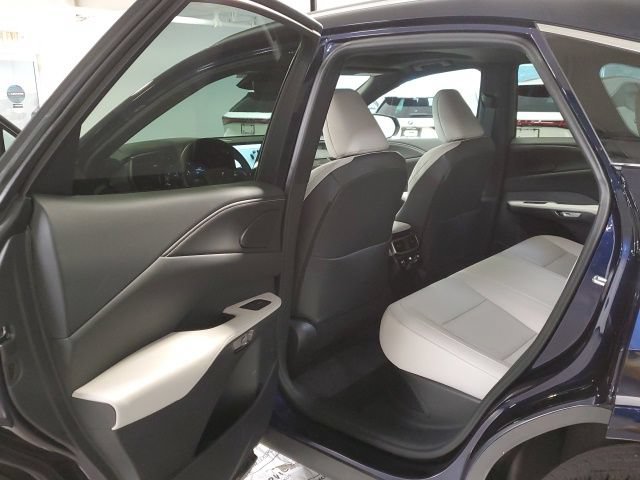 Used 2026 Lexus RX 350h AWD/4WD image 29