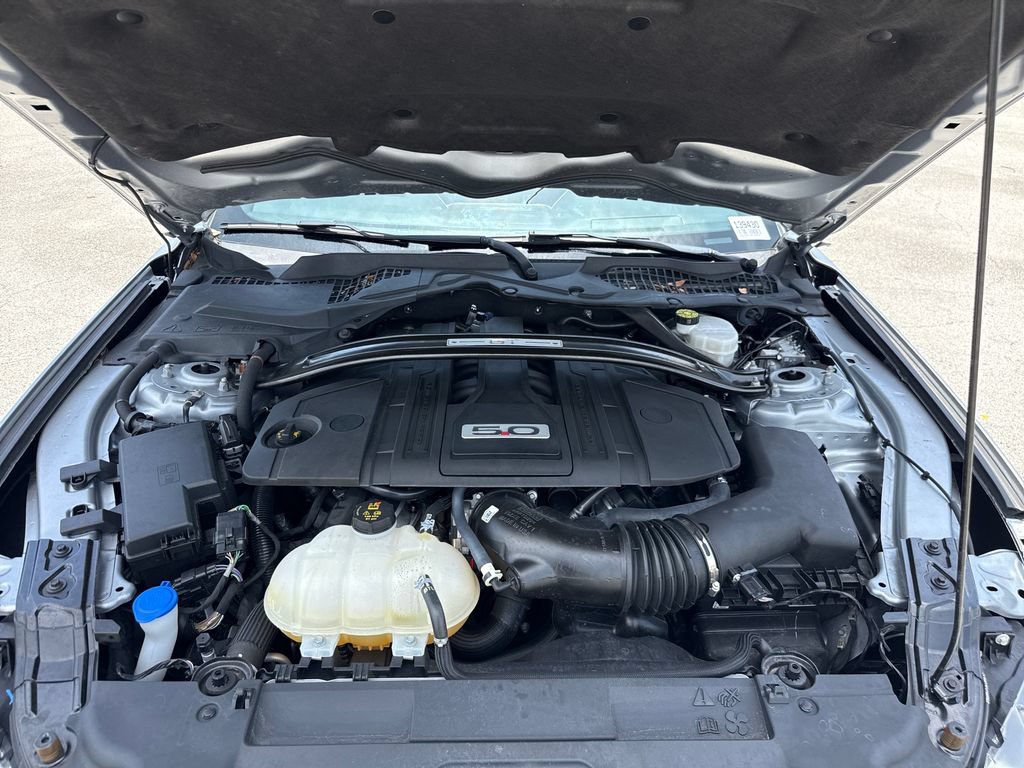 Used 2022 Ford Mustang GT Premium w/ Equipment Group 401A RWD image 30