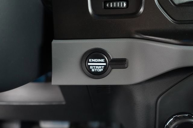 Used 2022 Ford Bronco Black Diamond w/ Sasquatch Package image 24