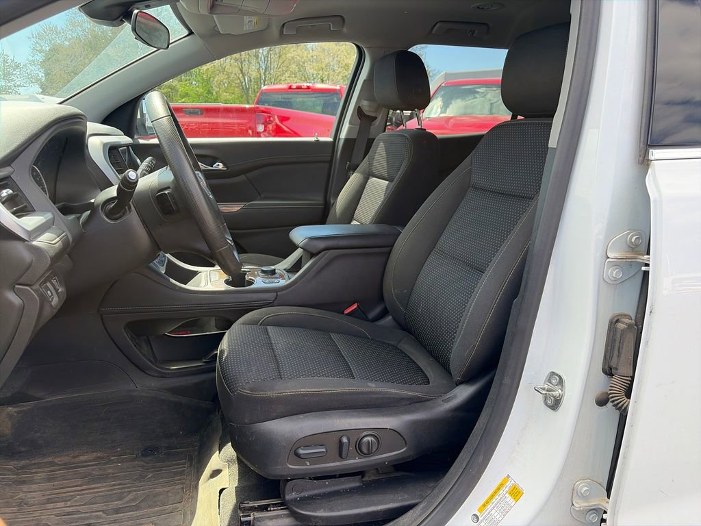 Used 2023 GMC Acadia SLE w/ Driver Convenience Package AWD/4WD image 15