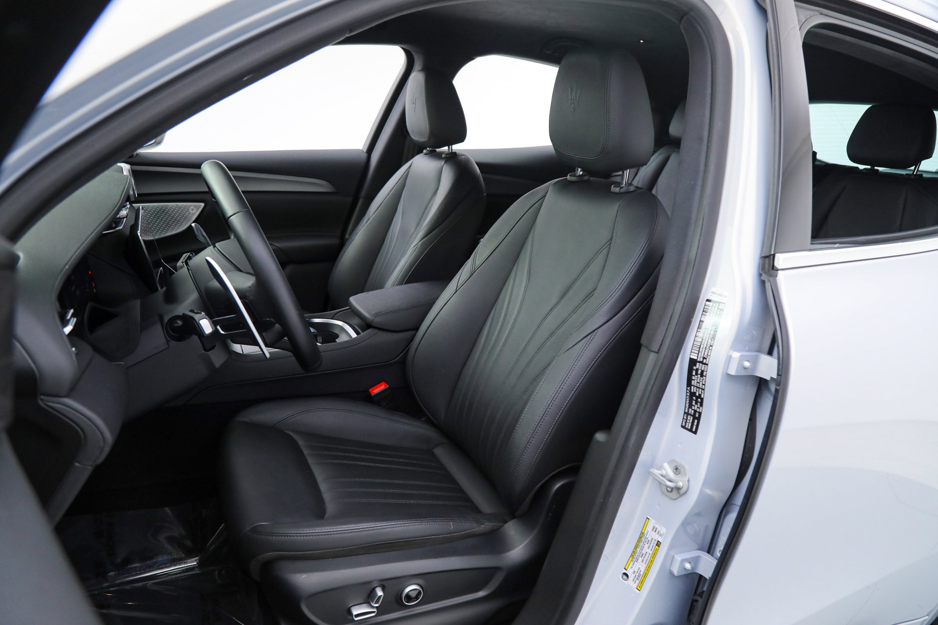 Certified 2023 Maserati Grecale Modena AWD/4WD image 18