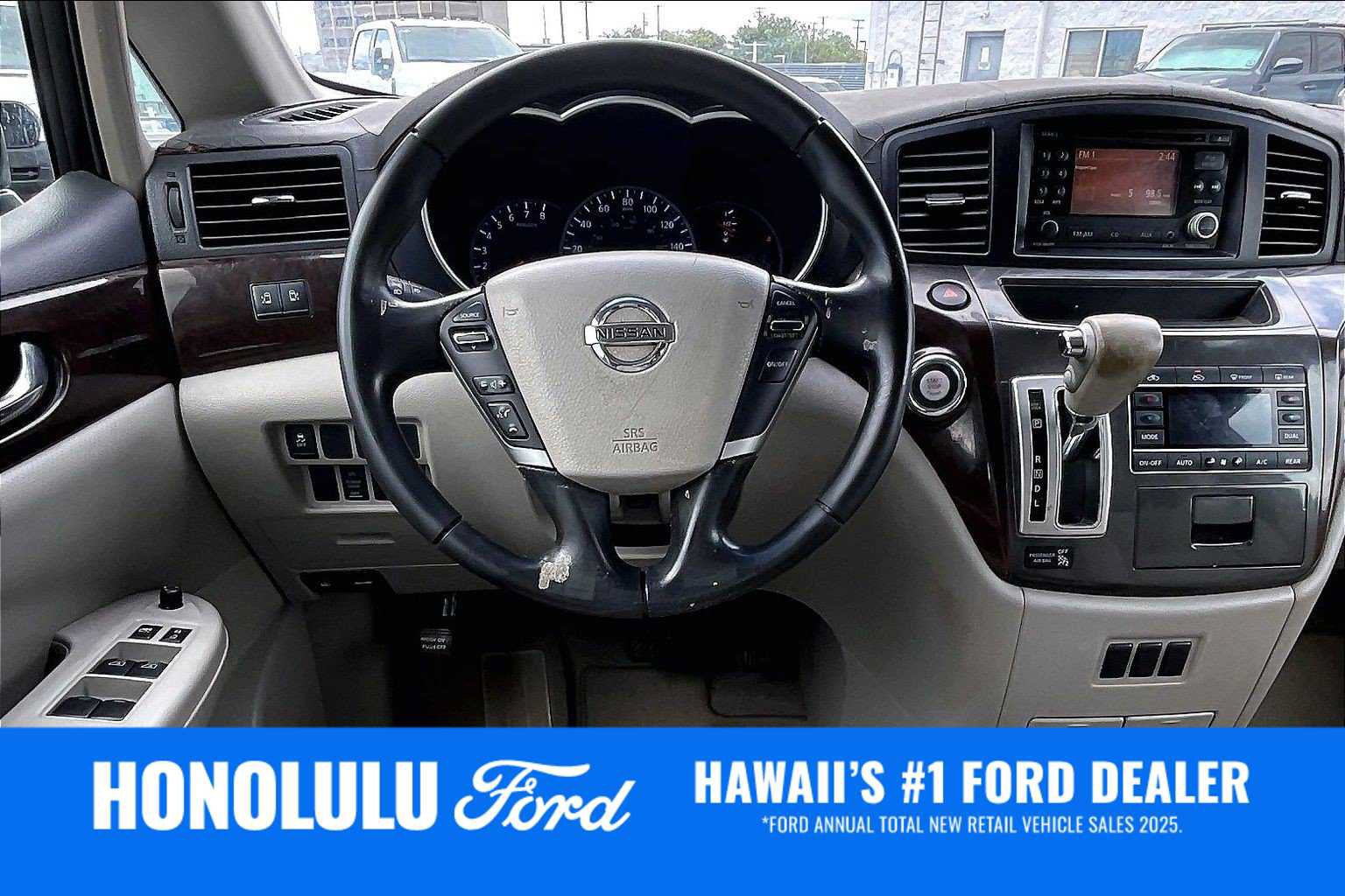 Used 2011 Nissan Quest SV FWD image 14