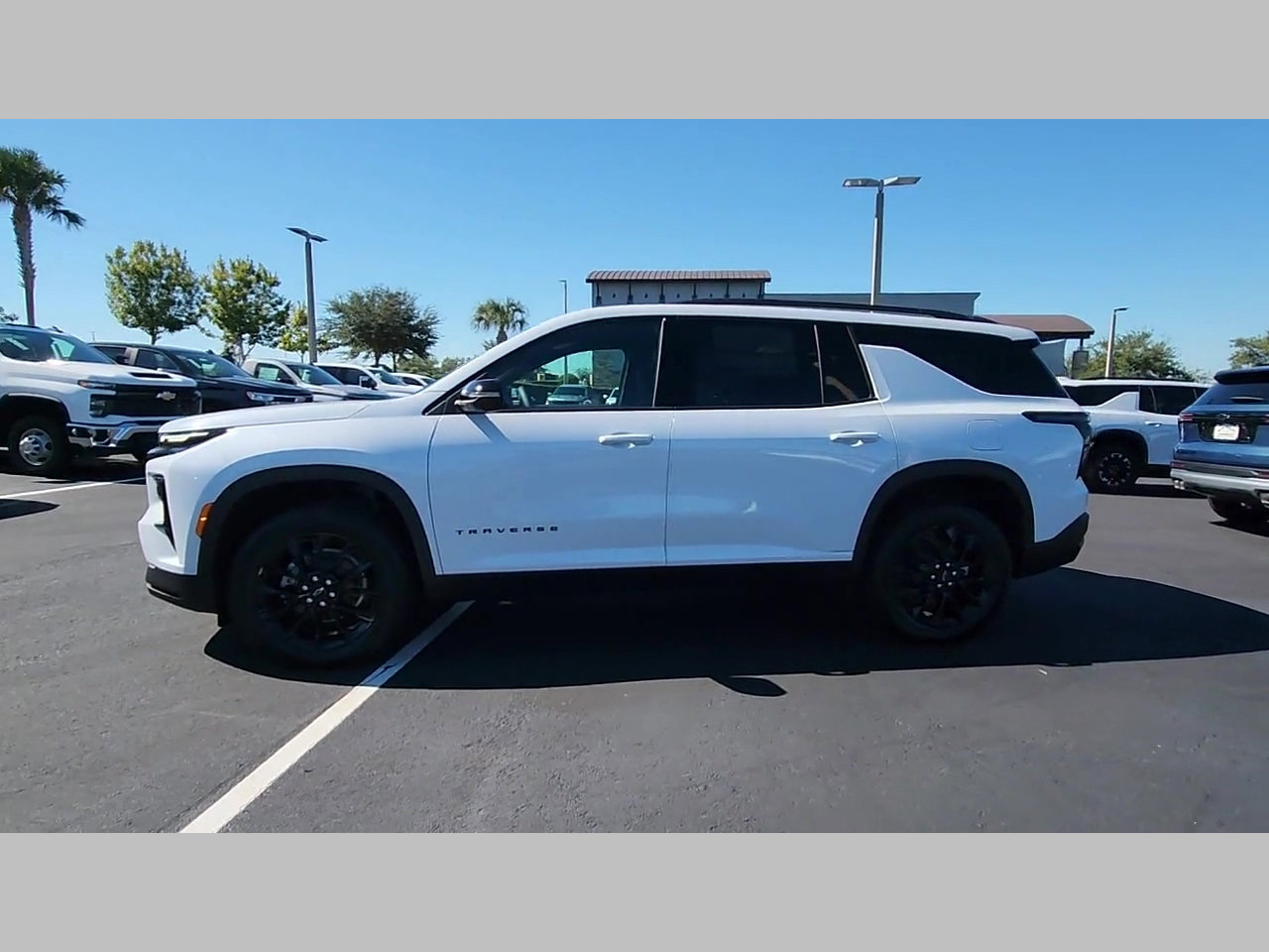 New 2026 Chevrolet Traverse LT w/ Midnight/Sport Edition image 20