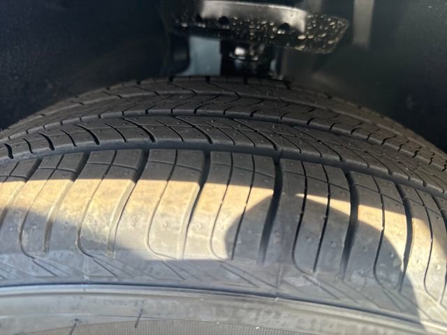 New 2026 Chevrolet Trax LT w/ Sunroof Package FWD image 30