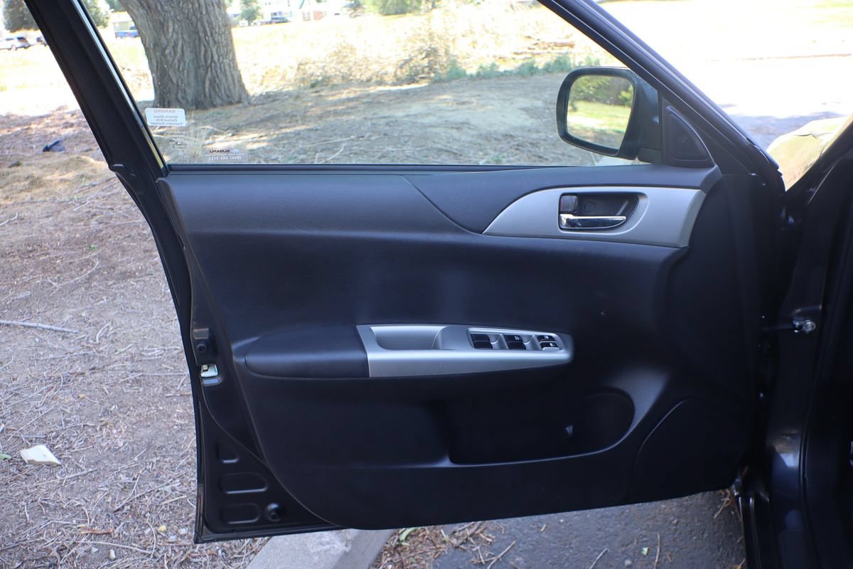Used 2010 Subaru Impreza 2.5i Premium AWD/4WD image 23