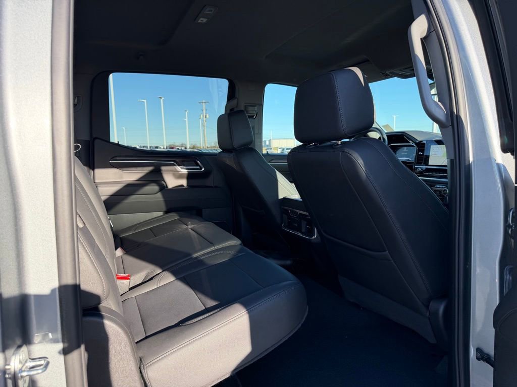 Used 2024 GMC Sierra 1500 SLT w/ SLT Premium Package image 20