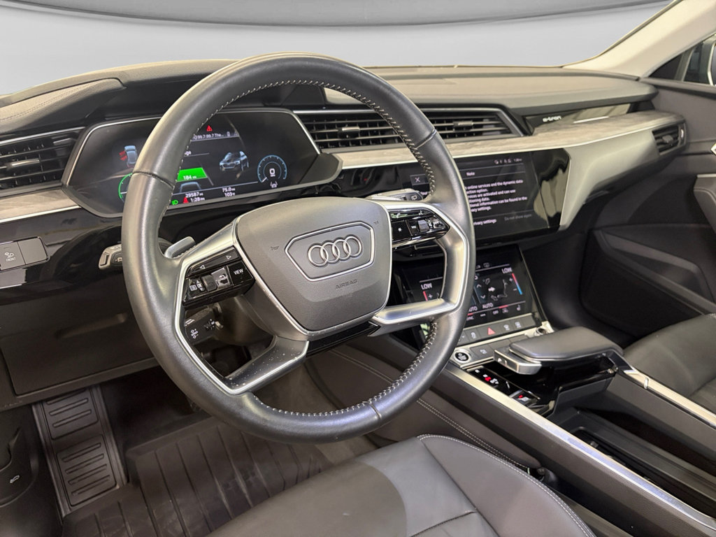 Used 2021 Audi e-tron Premium w/ Convenience Plus Package AWD/4WD image 18