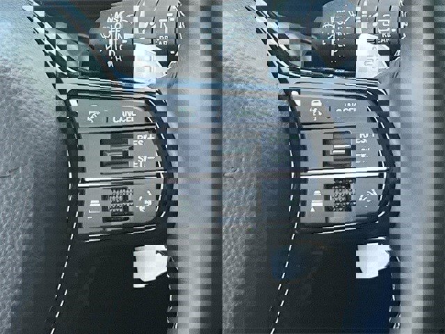 Certified 2025 Acura ADX AWD image 15