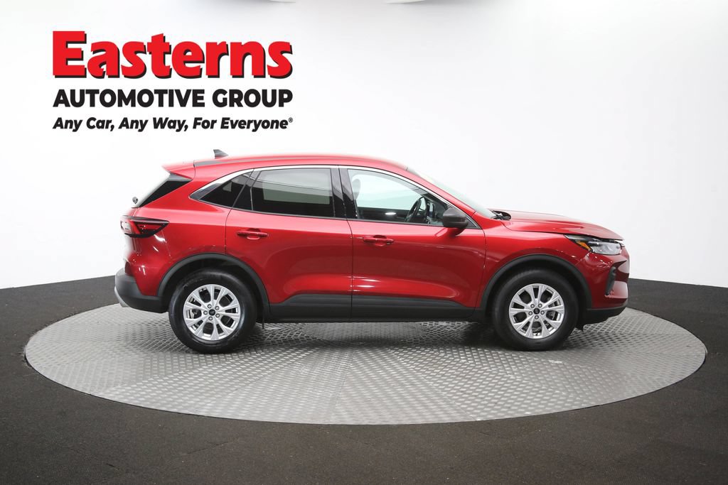 Used 2023 Ford Escape Active AWD/4WD image 45